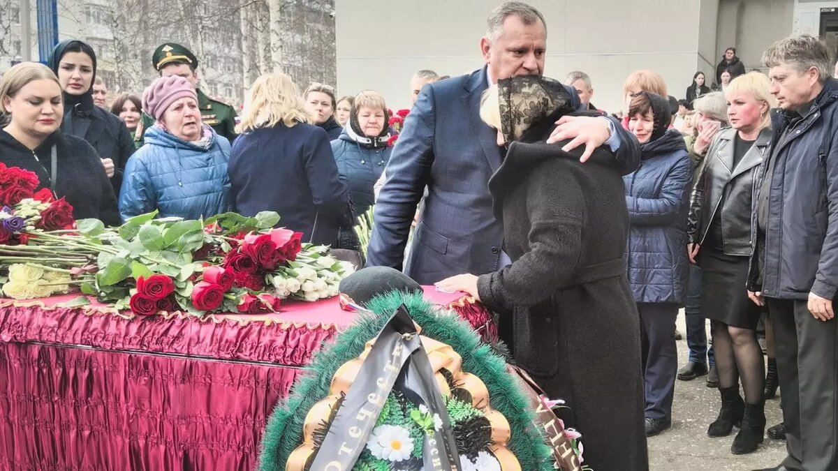 Семьям бойцов, погибших в ходе СВО, обещают денежные компенсации и льготы. Фото: 1MI