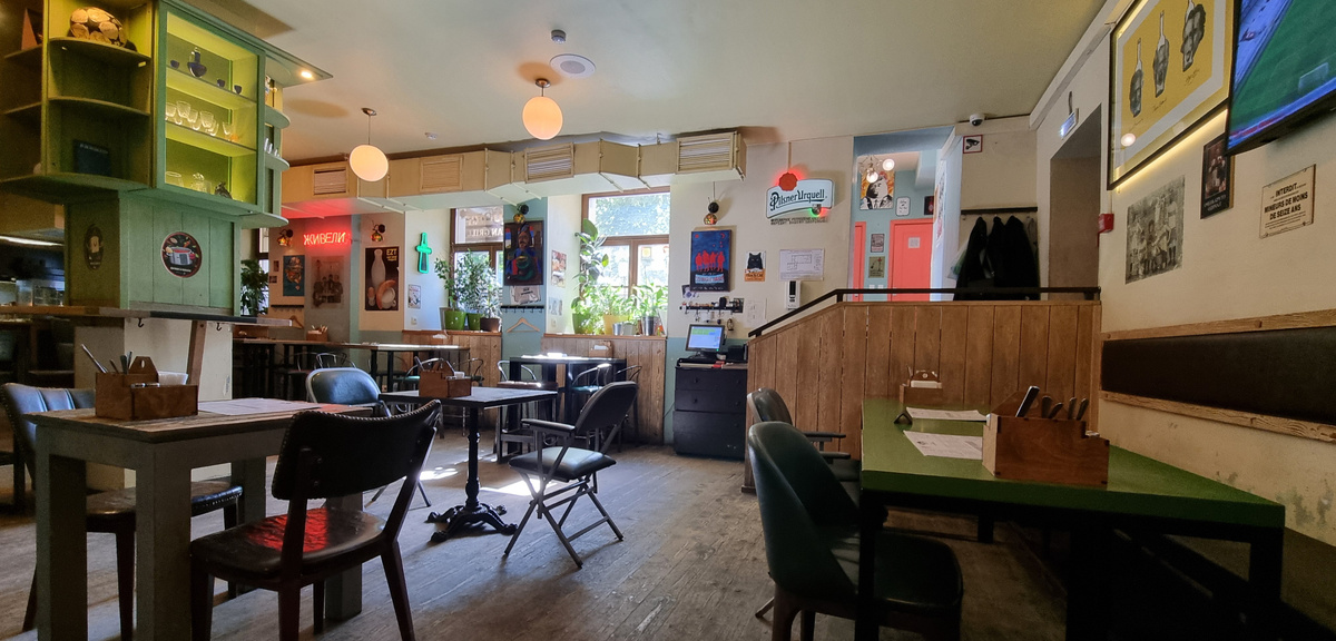 "Широкую на широкую", интерьер