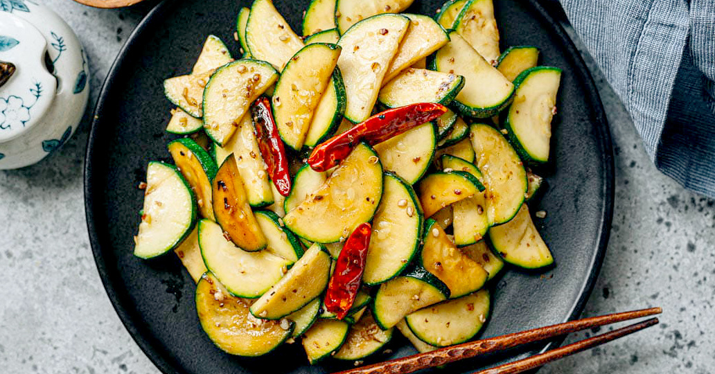 Как приготовить жареный кабачок: простой и вкусный рецепт