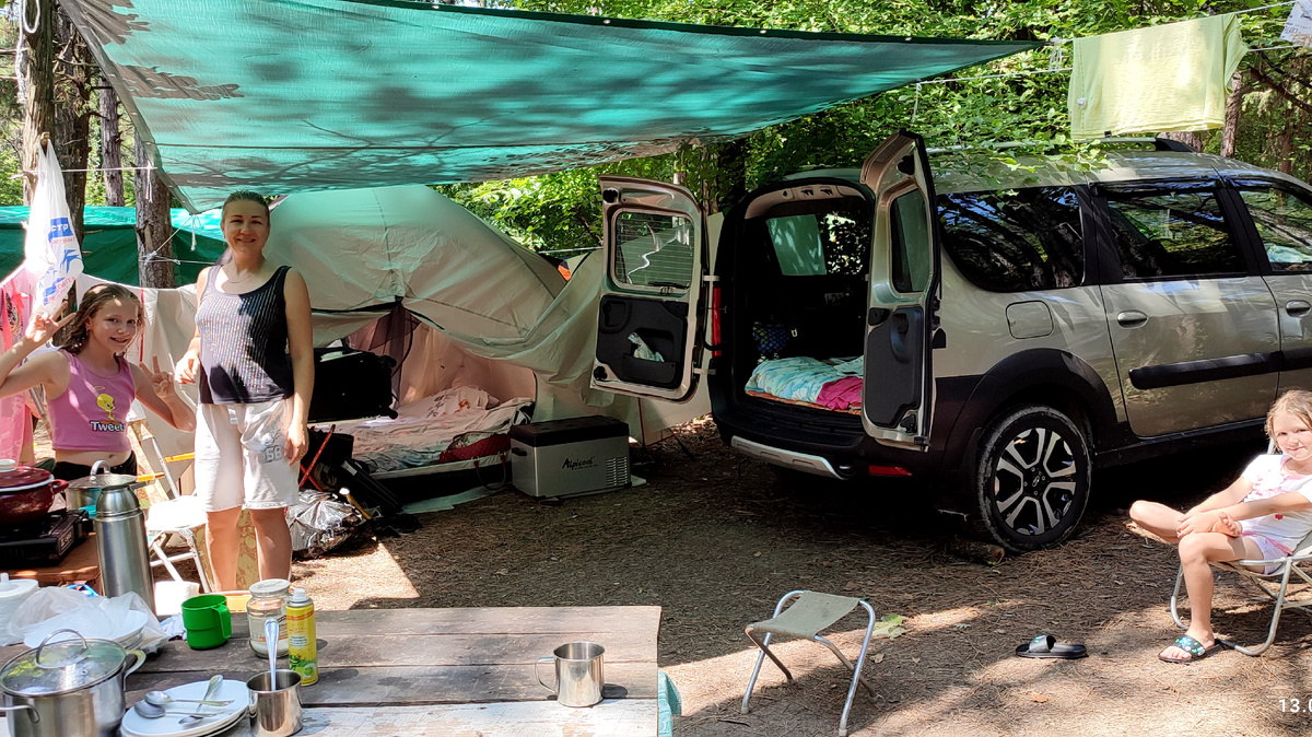 2022 год Кемпинг Енот Архипо-Осиповка