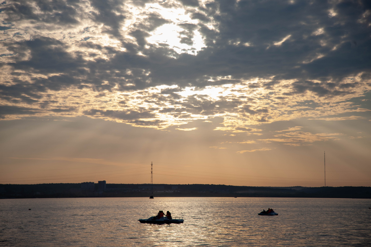    Погода в Ижевске на день: 17 августа ждем временные небольшие дожди и тепло до +20°С