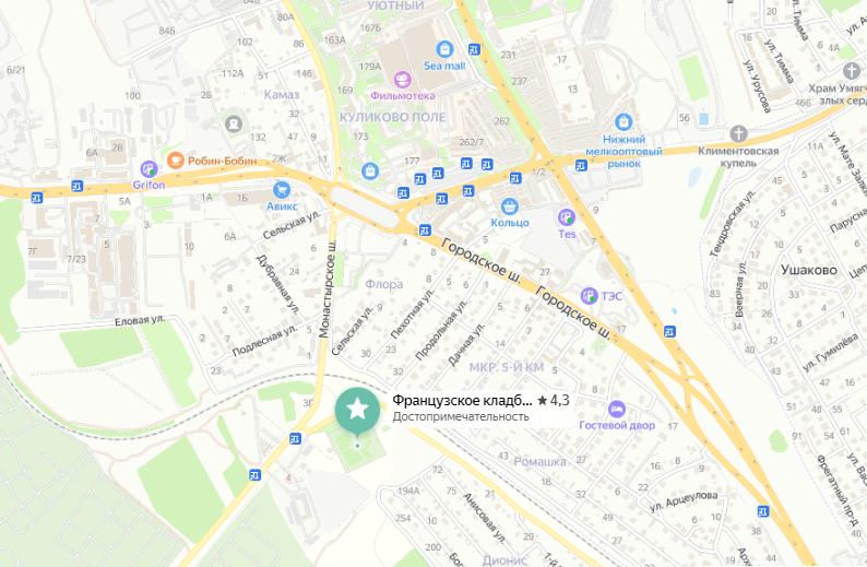 На карте видно ( почти в центре) очень много знаков остановки. Это конечная остановка для многих автобусов и троллейбусов, Называется 5км Балаклавского шоссе.