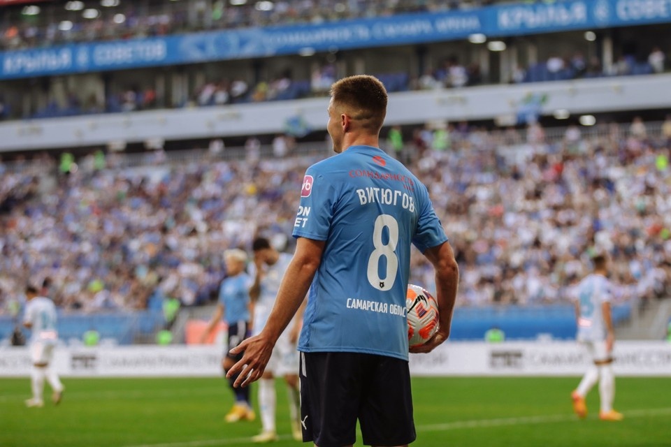    В прошлом туре «КС» одержали первую победу, а «Динамо» впервые в сезоне проиграло. Сайт ПФК "Крылья Советов"