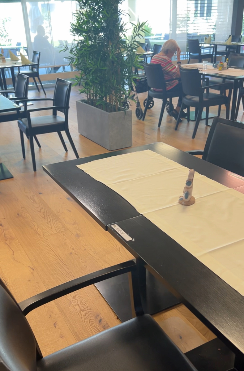 Ресторан в доме престарелых в Швейцарии 