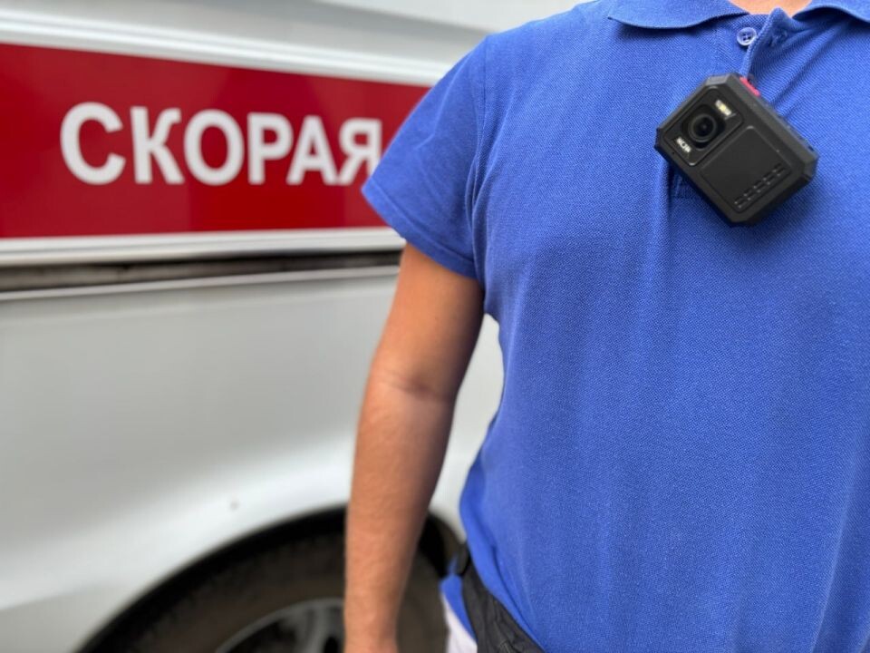    Медикам выдали видеорегистраторы. Источник: t.me/ssmpbiysk