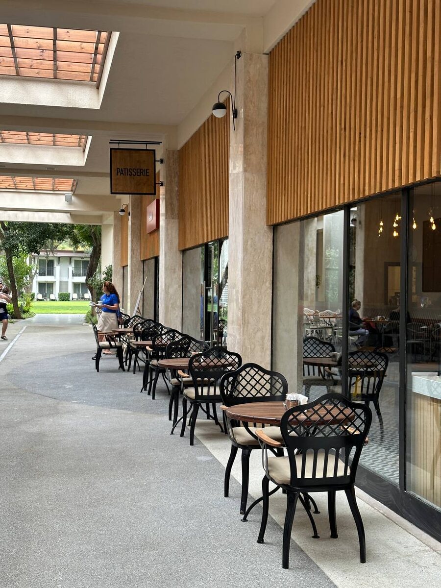 Кафе и бар Gilbert