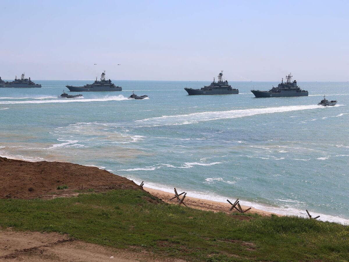    Корабли Черноморского флота во время масштабных учений © РИА Новости / Министерство обороны РФ