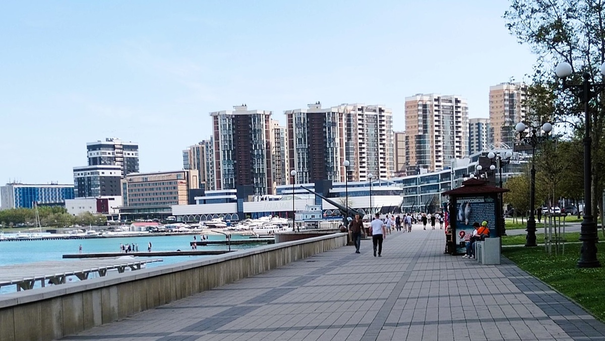 Набережная Новороссийска. (Фото автора)