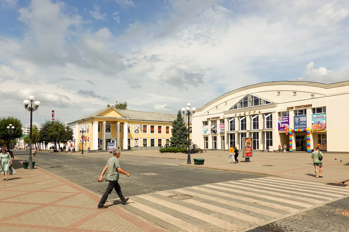 Барановичи. Ни окурка.