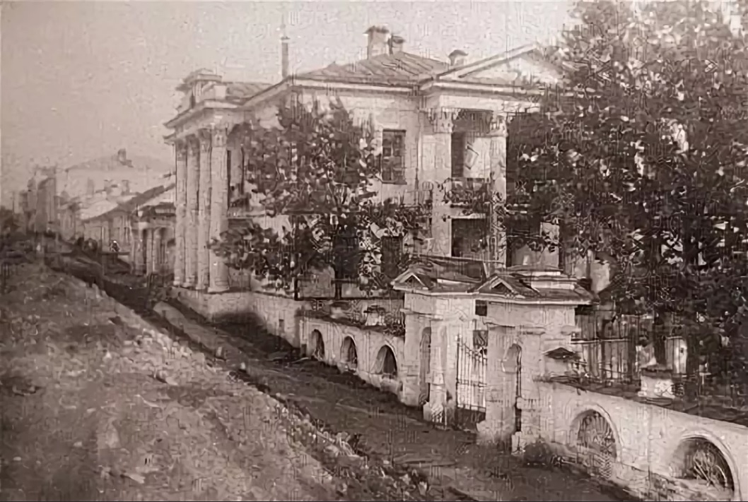 Большой дом Рязановых, 1900-1910 гг.. Источник: https://pastvu.com/p/1217547