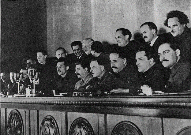 Причина репрессий 1937-1938 годов и планы НКВД по устранению Сталина