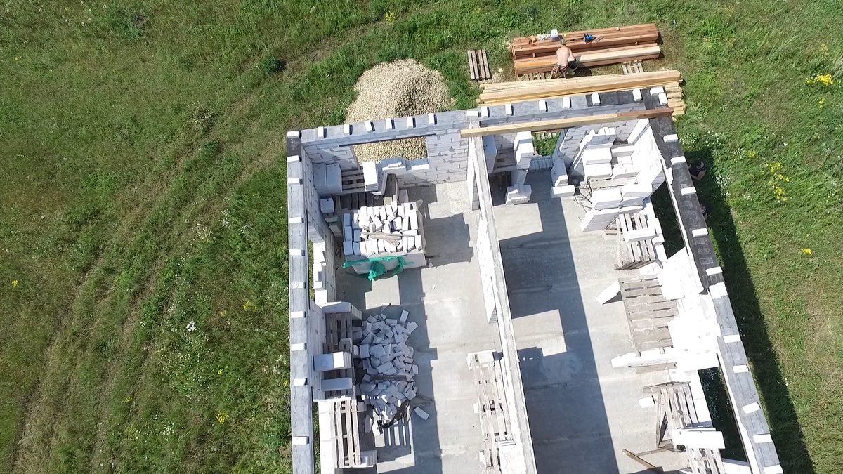 Хороший проект учитывает все будущие размеры дома и строительных материалов.