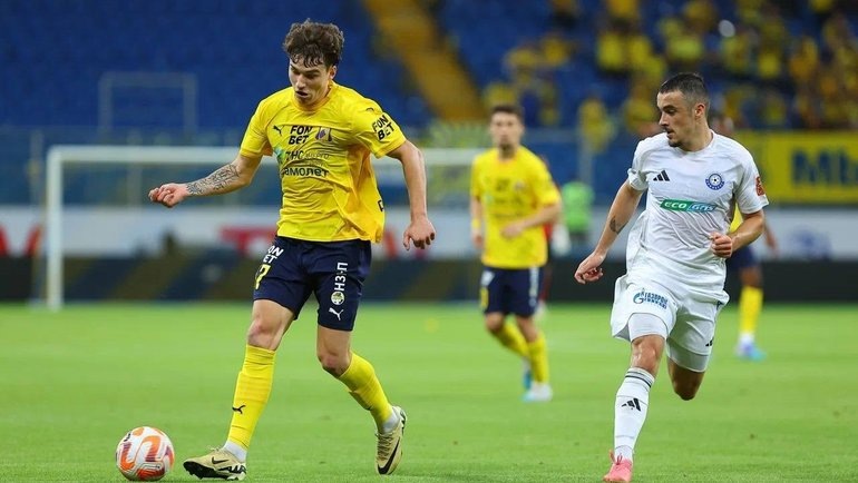    «Ростов» победил «Оренбург» — 3:2.ФК «Ростов»