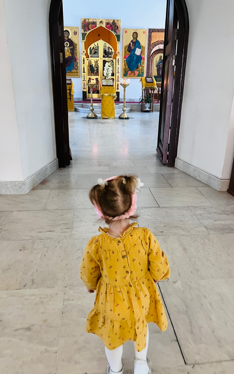 Мария входит в Храм