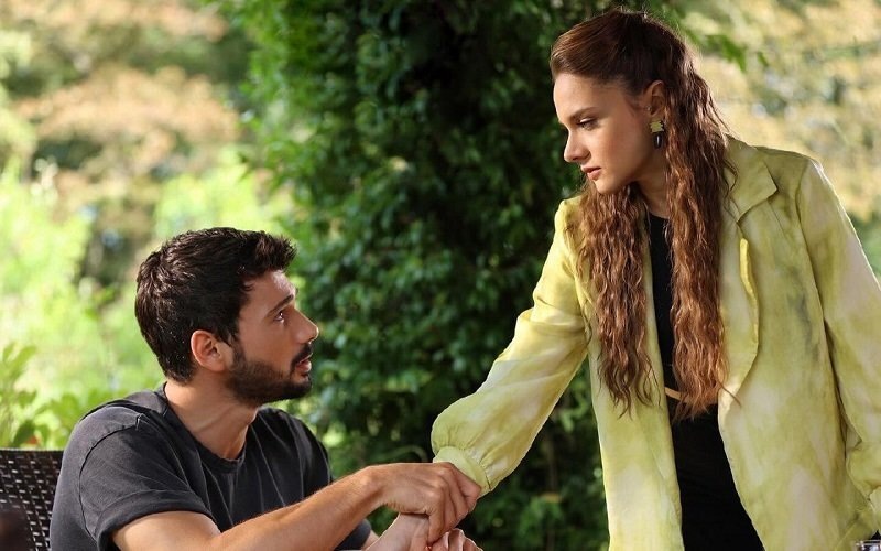 кадр из сериала