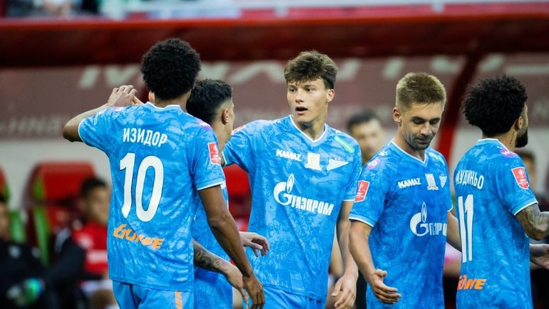    Футболисты «Зенита». ФК «Зенит»