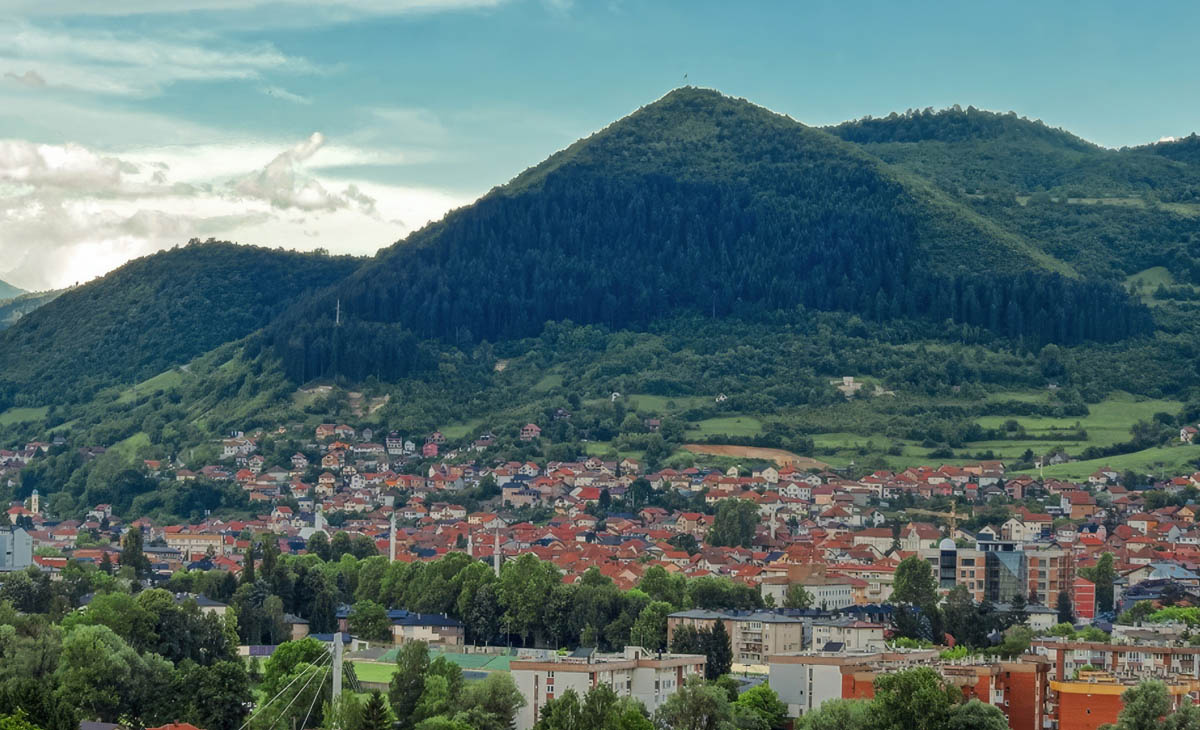Пирамида Солнца в Високо