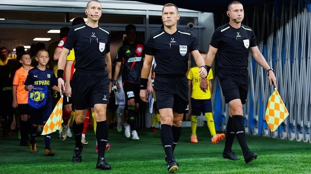    Судейская бригада матче «Ростов» — «Оренбург».ФК «Ростов»