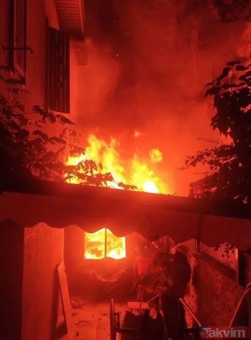 Пожар в доме Араса Булута Ийнемли (источник: takvim.com)