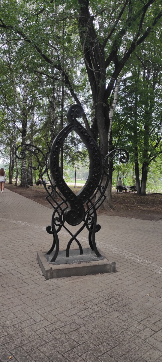 Легендарный памятник букве "О" в Вологде