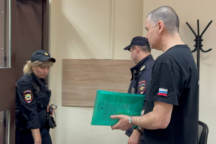    По версии следствия, Уразов вместе с неназванными сотрудниками WorldSkills Russia сознательно сообщал заведомо ложные сведения в Роструд с целью личного обогащения.   
Фото: Мария Кузьмина