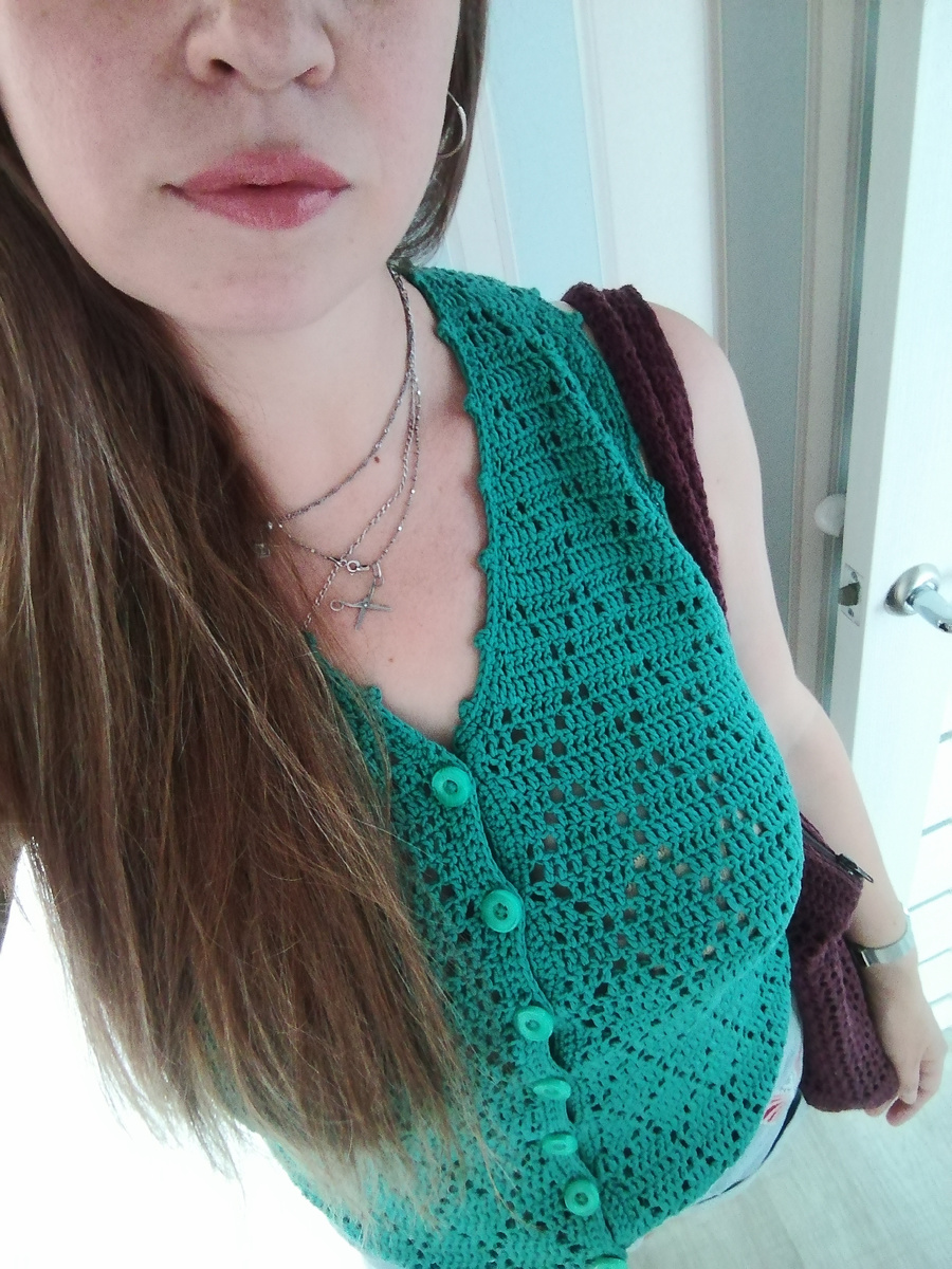 Майка "Ромбы". Кстати, ее мы начинаем вязать 1. 10. 2024г в совместнике. Присоединяйтесь, подробности в моем телеграм-канале. 