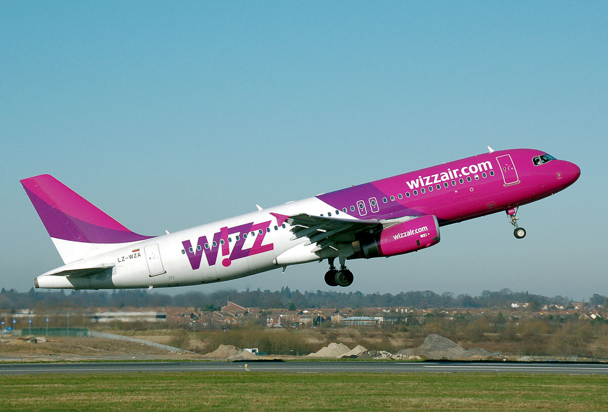 Wizz Air на взлёте. Здесь и далее все фото взяты из открытых источников