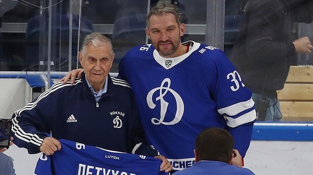    Станислав Петухов и Александр Овечкин.Федор Успенский