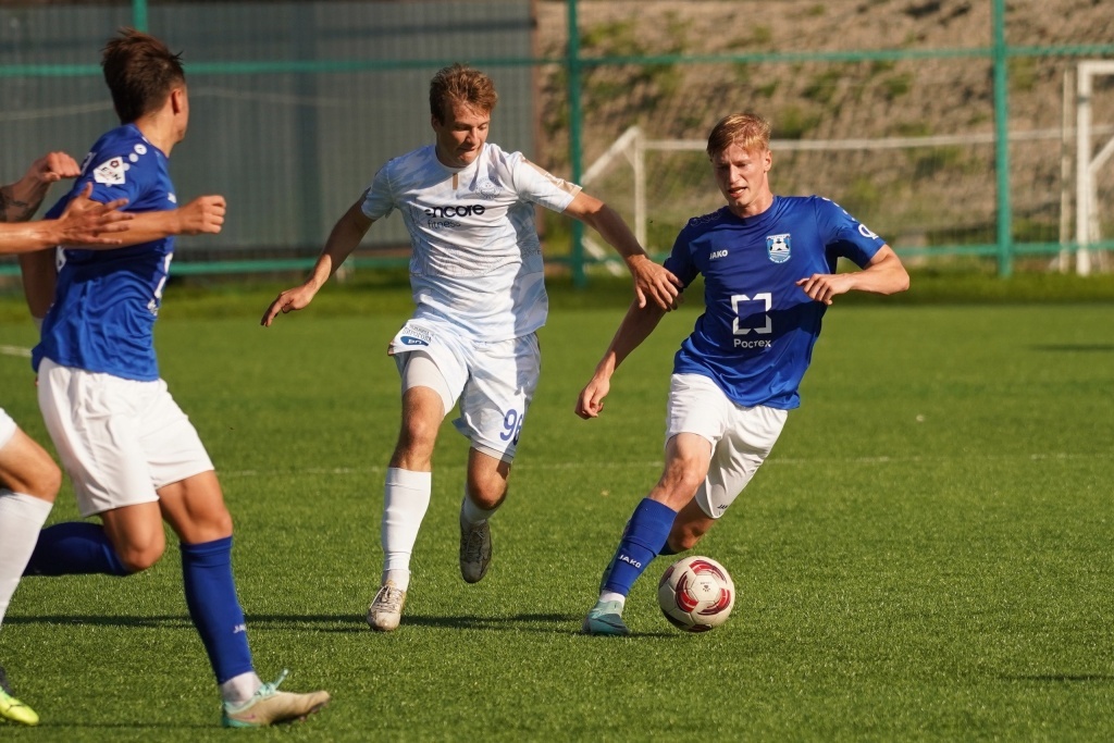 Тверские футболисты приняли «Балтику» и проиграли