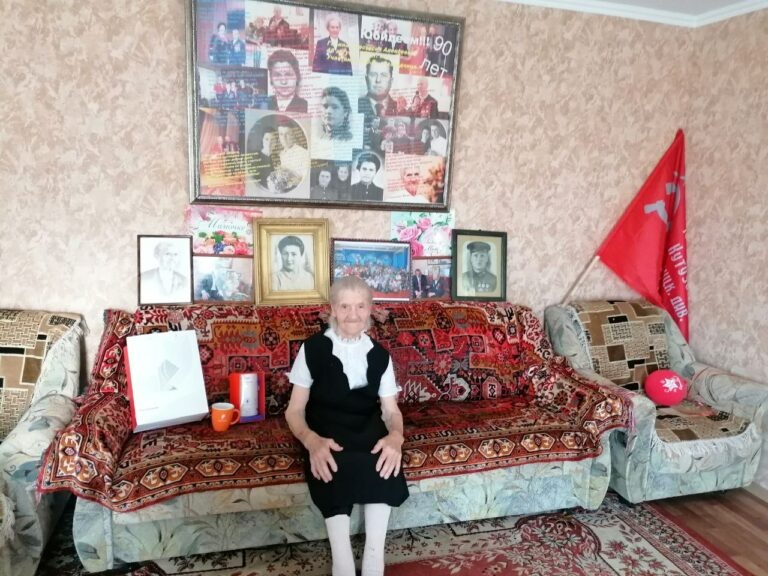    В свой 101 день рождения абонент «Ростелекома» поделилась секретами долголетия и историями из жизни Марина Шарт