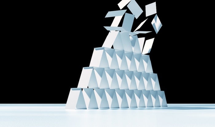    Финансовые пирамиды маскируются