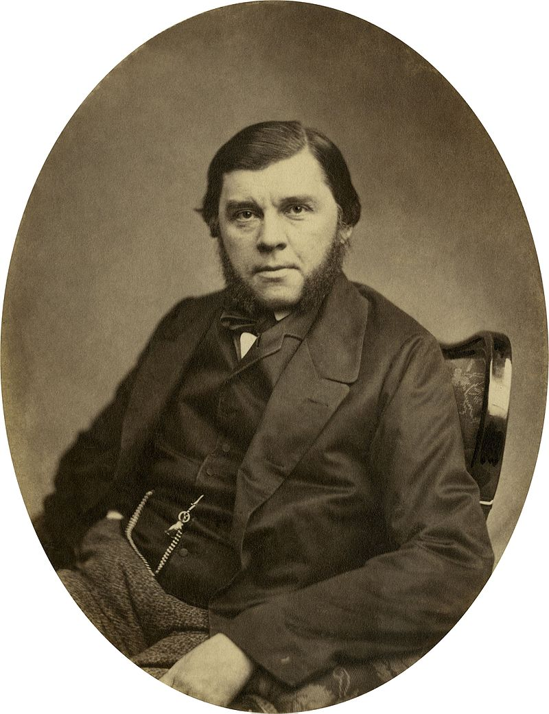 Википедия https://ru.wikipedia.org/wiki/Соллогуб,_Владимир_Александрович