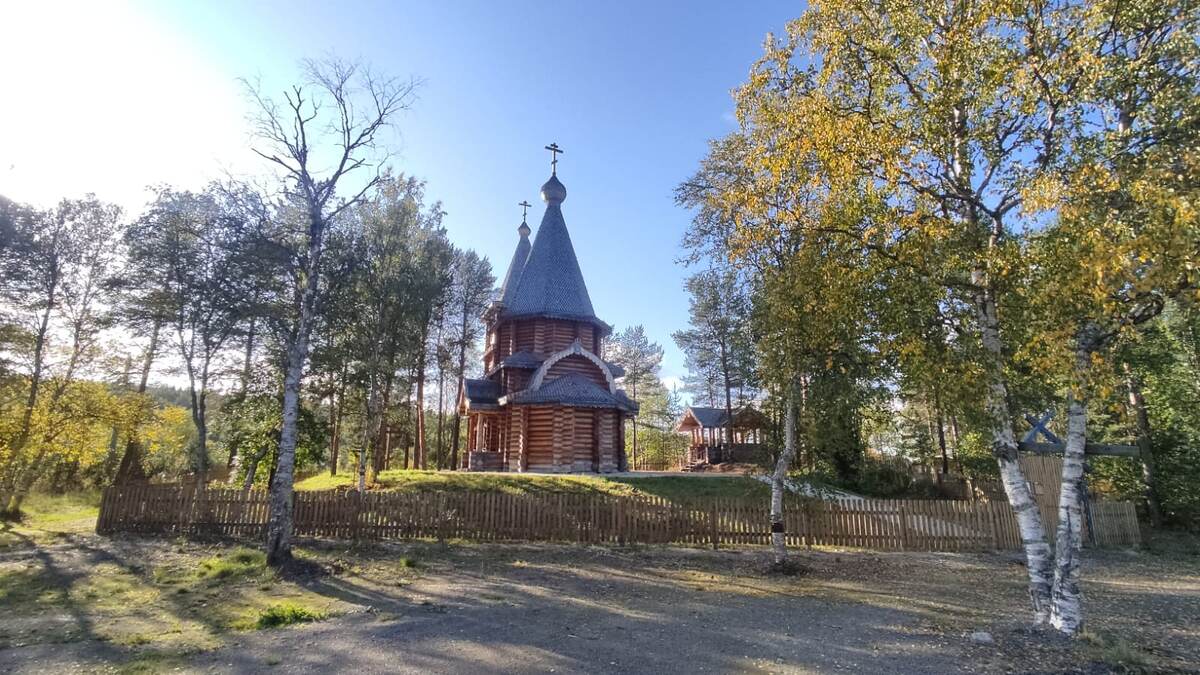 Храм иконы Божией матери "Умягчение злых сердец" ("Семистрельная")