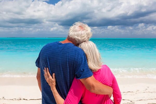 Пенсионная виза в Таиланде — это отличный вариант для тех, кто хочет провести «спокойную часть» жизни в комфортных условиях среди тропической природы