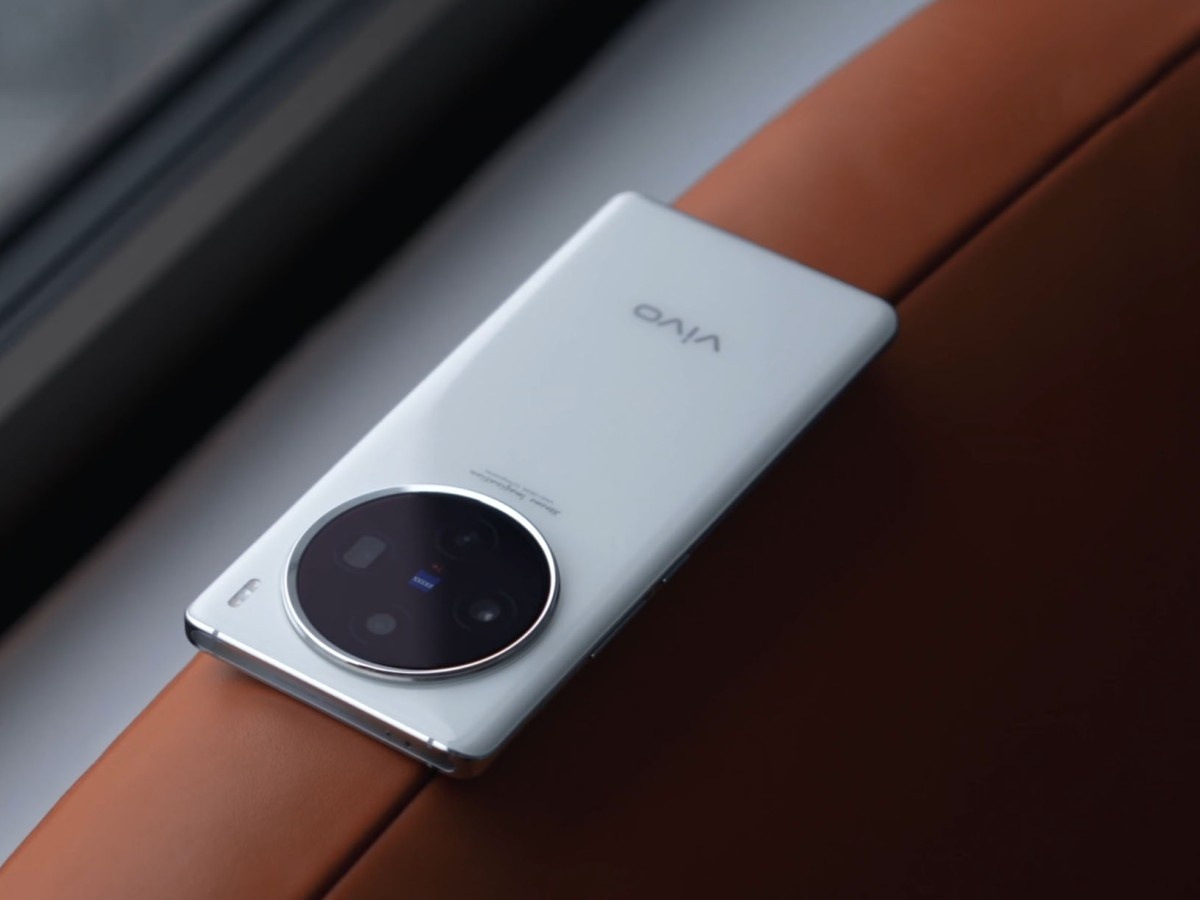    Инсайдер показал, как будет выглядеть камерофон vivo X200