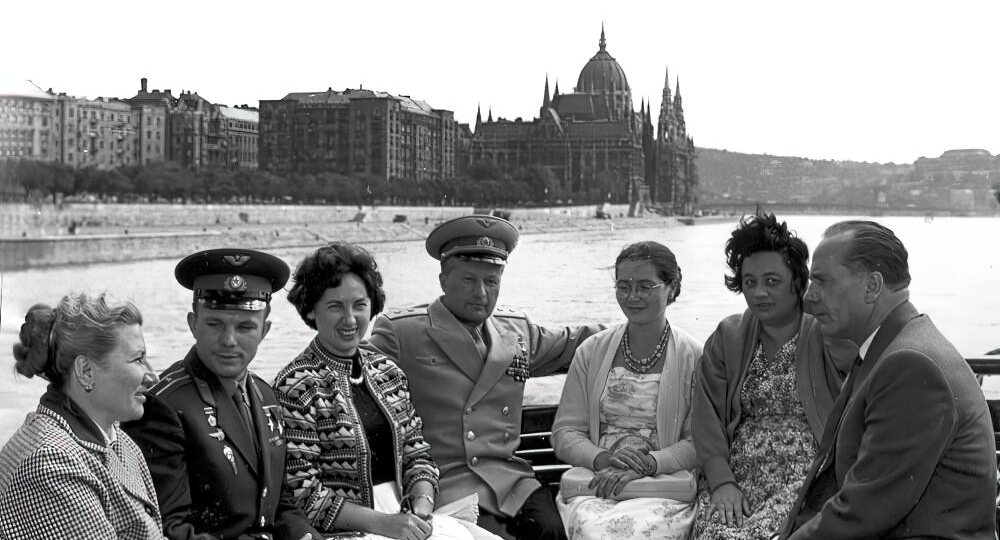 История одной улыбки. На берегах Дуная