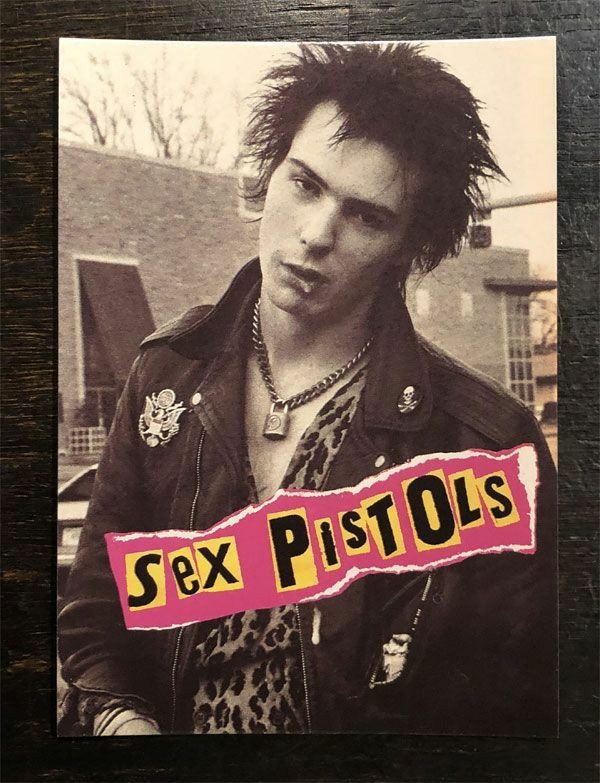 John Simon Ritchie (Сид Вишес - басист панк-рок-группы "Sex Pistols")