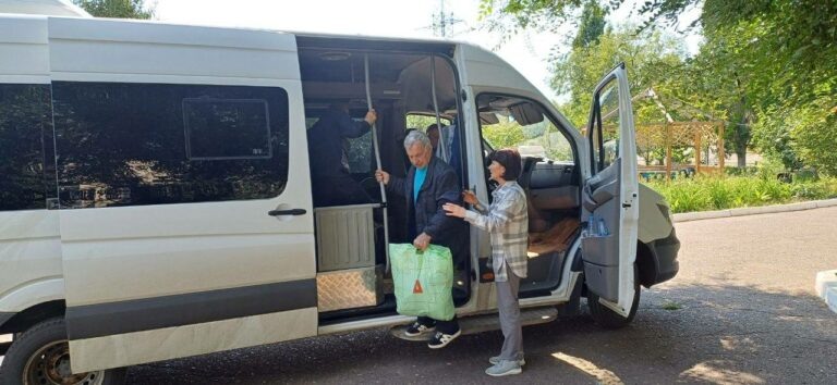    В Оренбуржье из Обояни прибыли 22 жителя Курской области Кристина Просвиркина