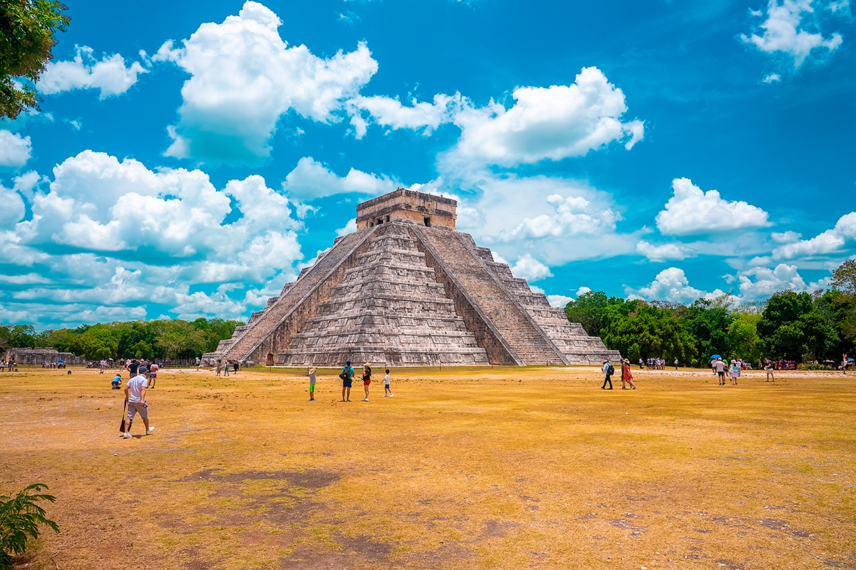 Pandora Pictures / Shutterstock / FOTODOM📷Пирамиды майя в Чичен-Ице, Мексика