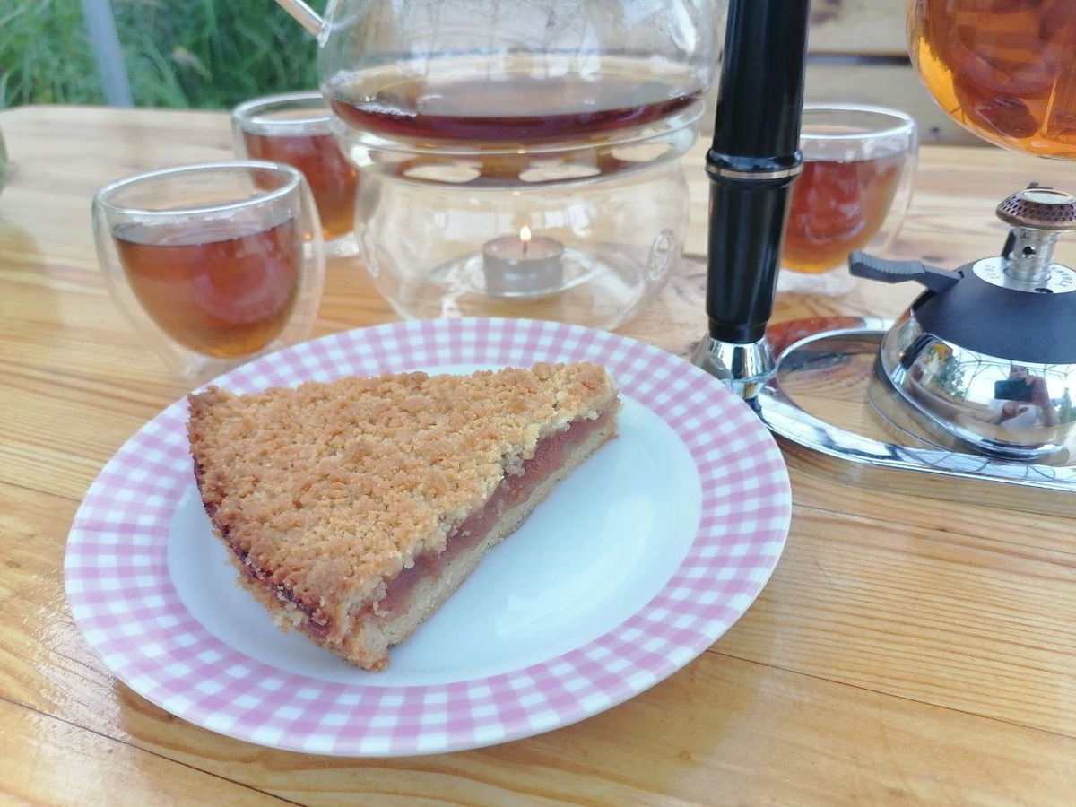 Тертый песочный пирог с яблочной начинкой. Фото автора