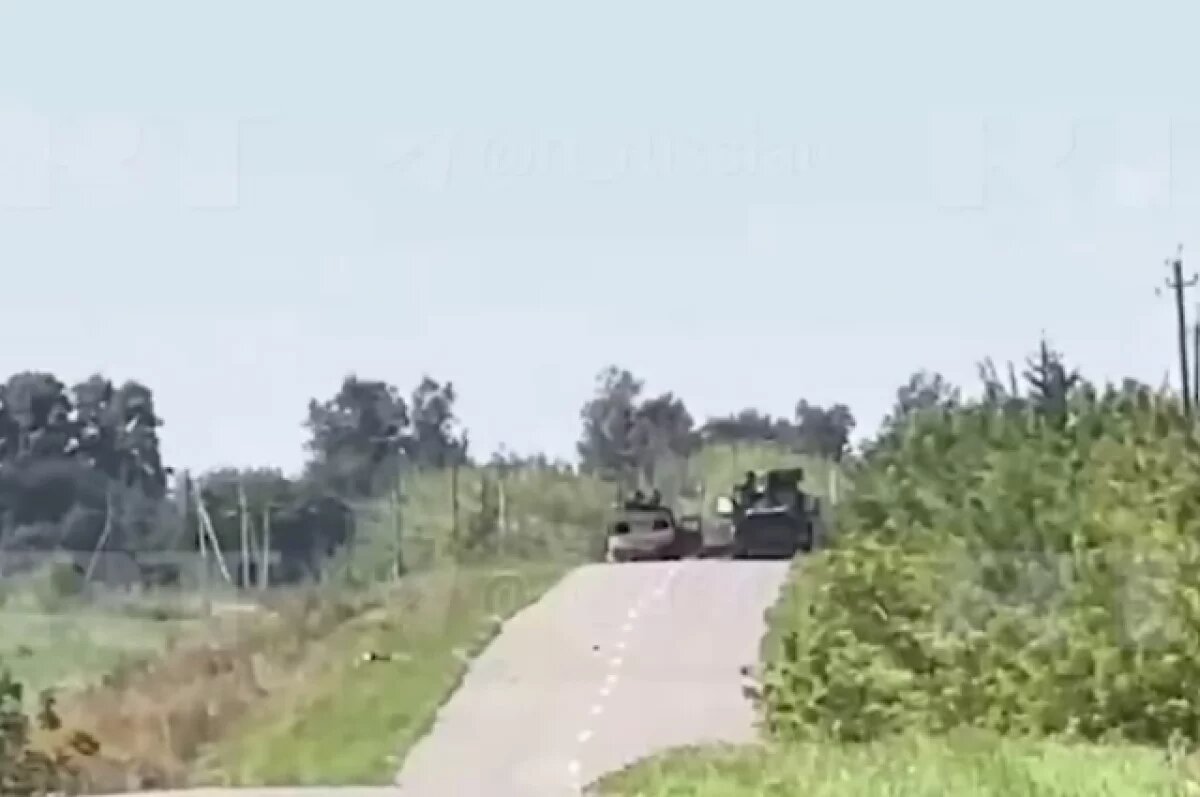    Джонсон: ВС РФ раздробили украинские силы в Курской области