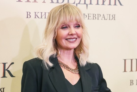    Певица Валерия