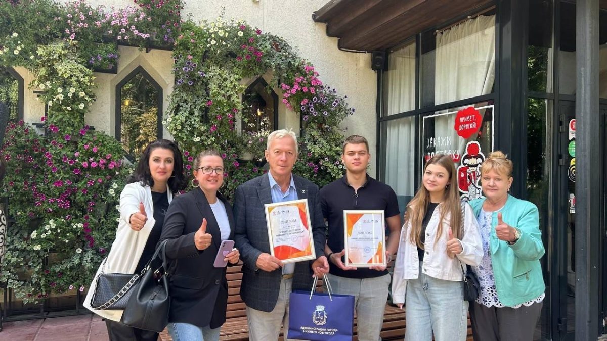    Александр и Анастасия Ширяевы называют любимого дедушку стержнем семьи