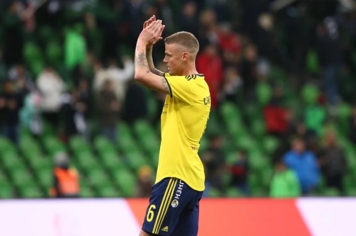    Футболист Сигурдссон рассказал об успокоившей группу байкеров русской жене