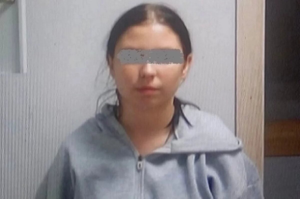    Омичка предложила подруге помощь и украла с её карты 100 тысяч рублей