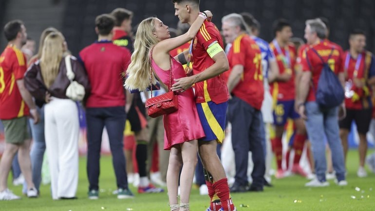    Альваро Мората с женой. Global Look Press