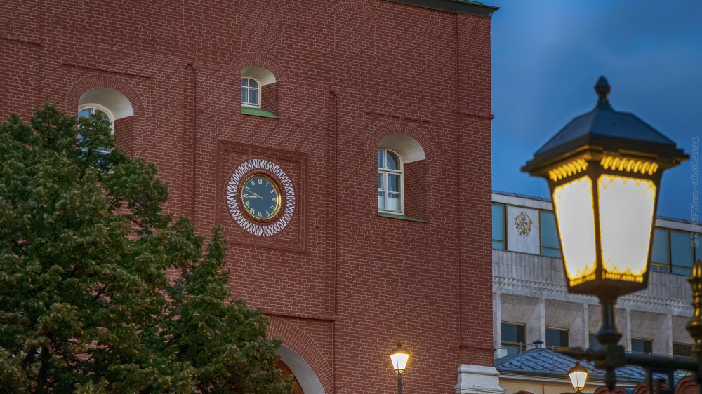 2. Часы на Троицкой башне Московского кремля © NickFW.ru — 06.08.2024г.