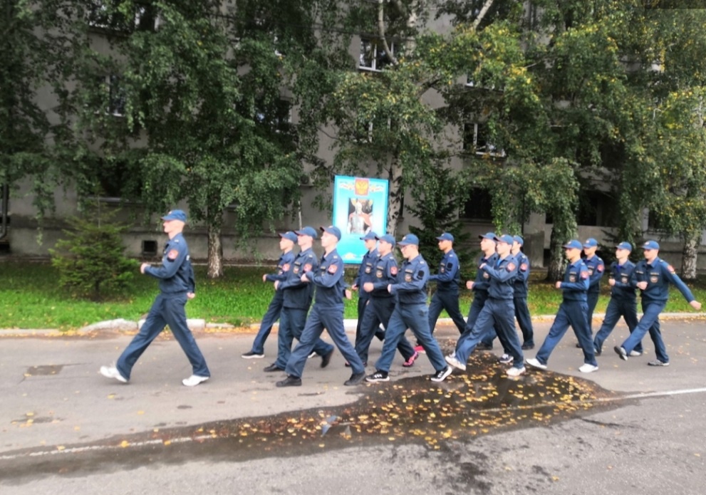 Шагоооом марш!