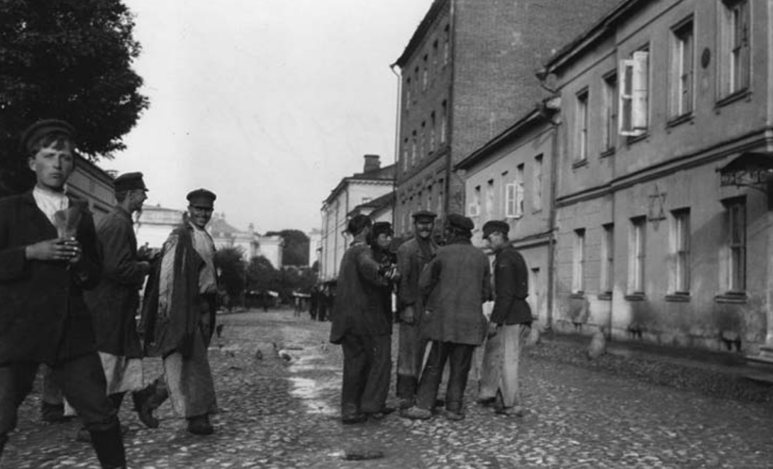 Хитровка в 1920-х годах - в то время пока еще "воровской рай"