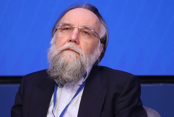    Александр Дугин